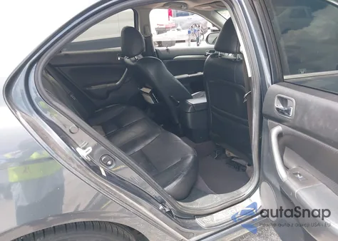 2004 Acura Tsx from USA, damaged, VIN JH4CL96804C038305